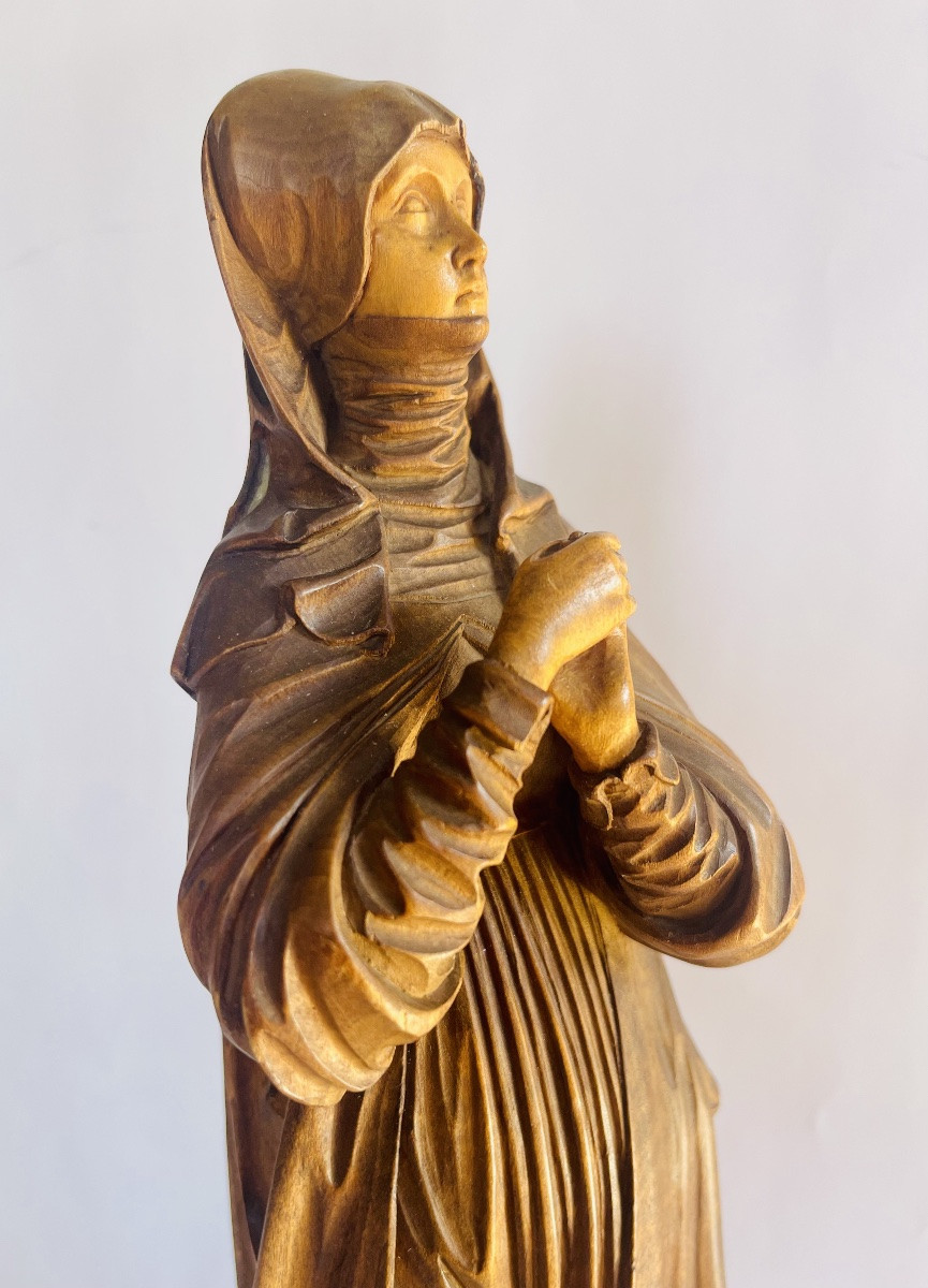 Madonna In Prayer - Carved Wood -photo-5